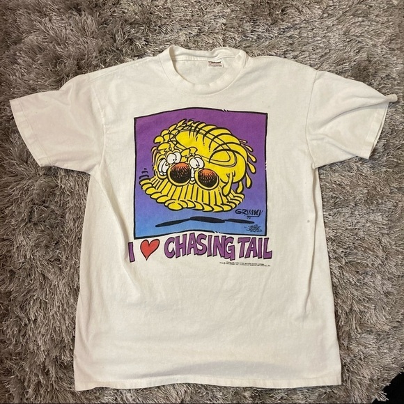 Grimmy I Love Chasing Tail Shirt - Picture 1 of 11